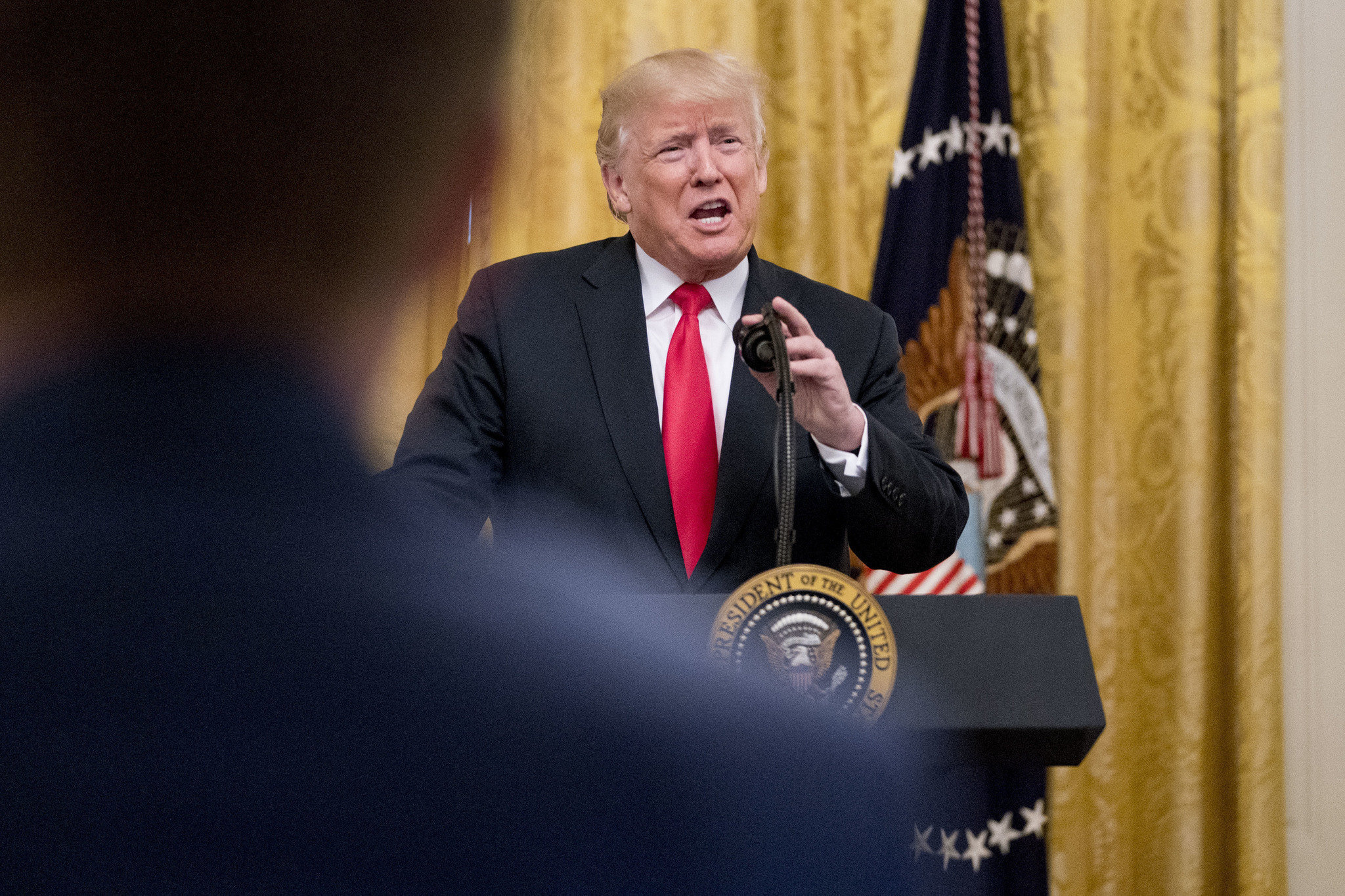 Trump ready to reverse Obama's Clean Power Plan, allow states to relax pollution rules