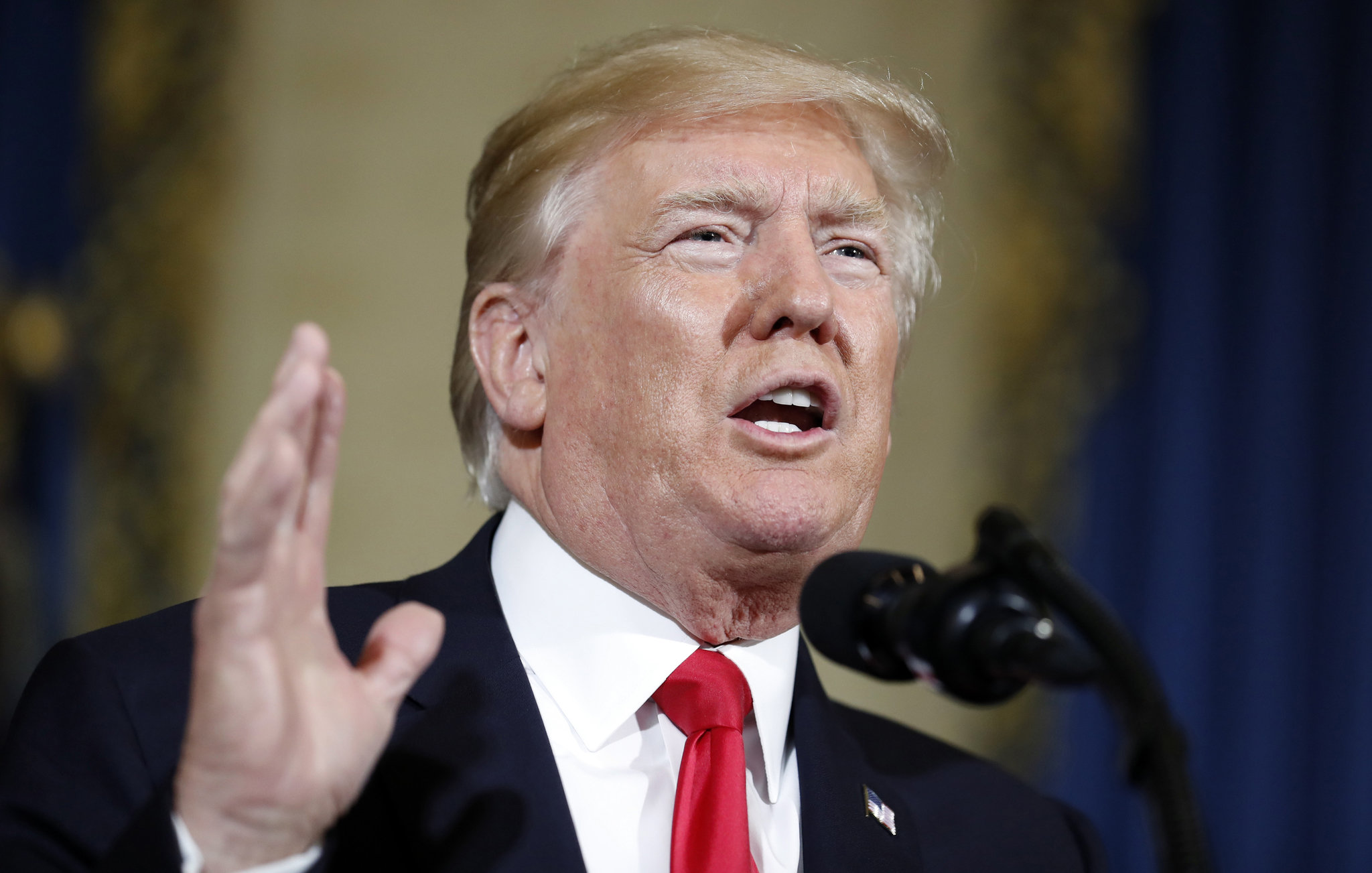 Judge temporarily blocks new Trump rules that could reduce access to birth control