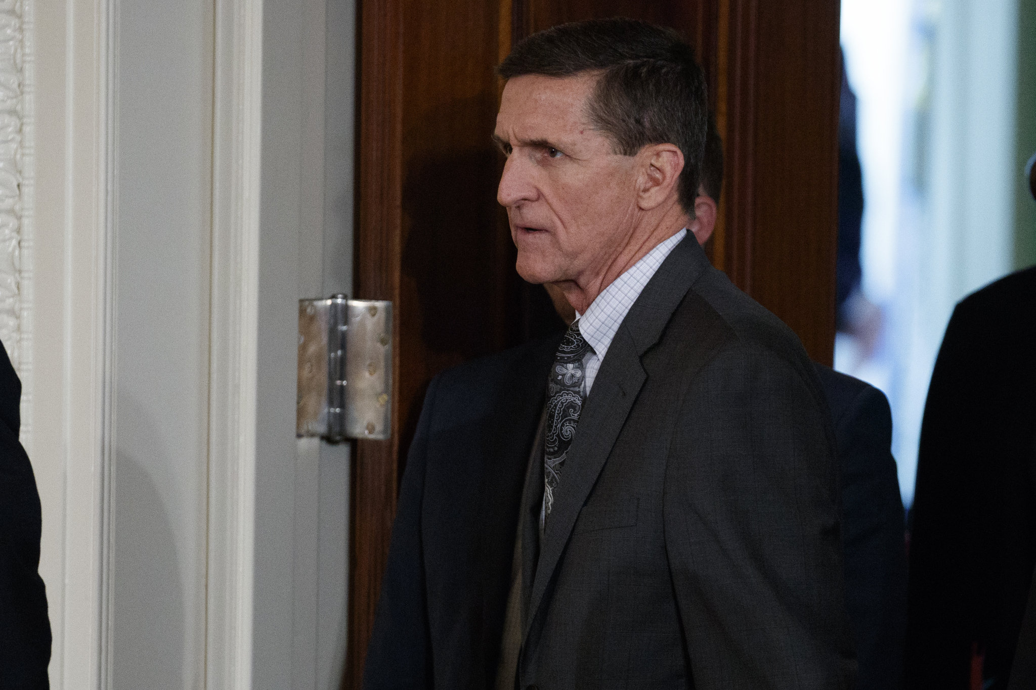 Mike Flynn asks for immunity in exchange for testifying in Trump-Russia probe