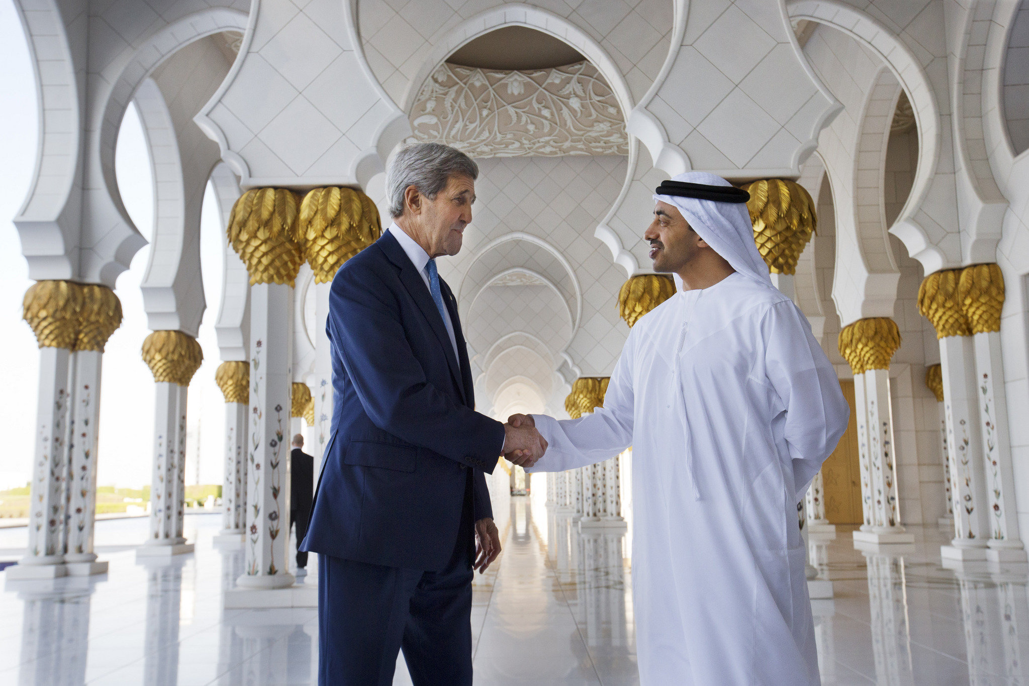 White House urges allies to step up campaign against Islamic State