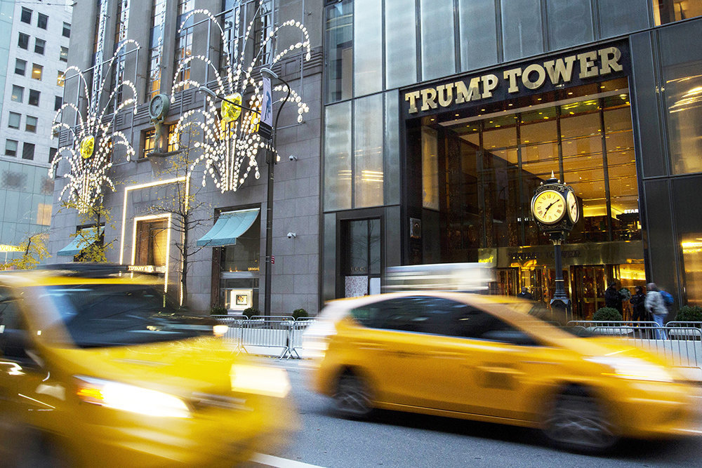 Christie Whitman urges Trump to divest his financial holdings