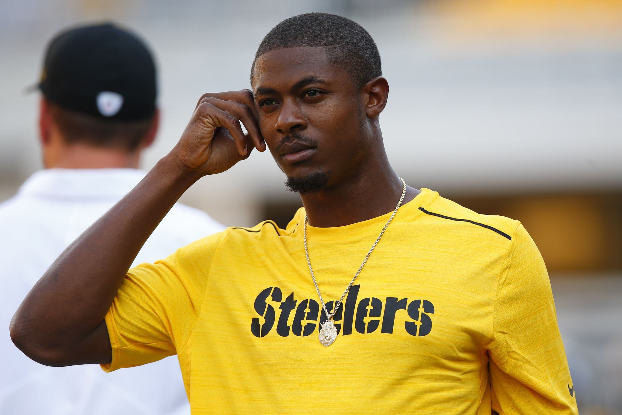 Steelers rookie Artie Burns is like Ike, except he can catch