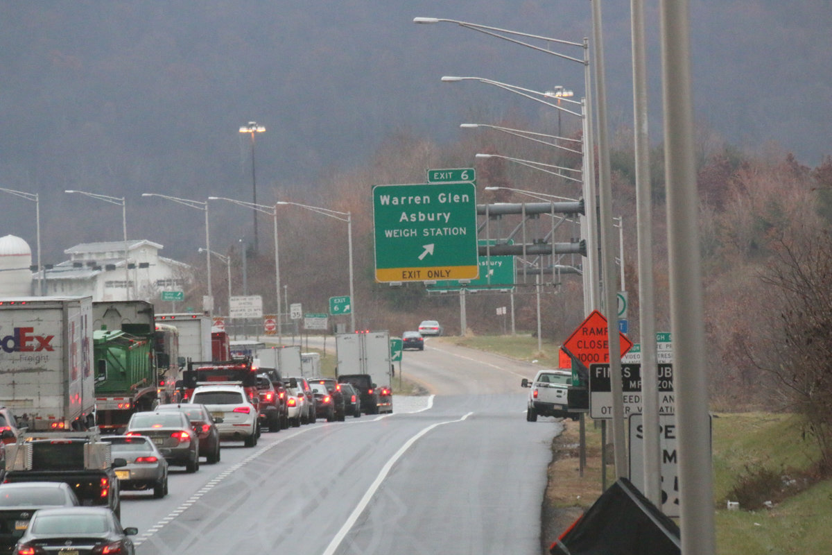 Police: Phillipsburg woman dies after I-78 crash with truck